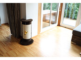 Cat Tree CORNER 58 cm with bee on elastic strap